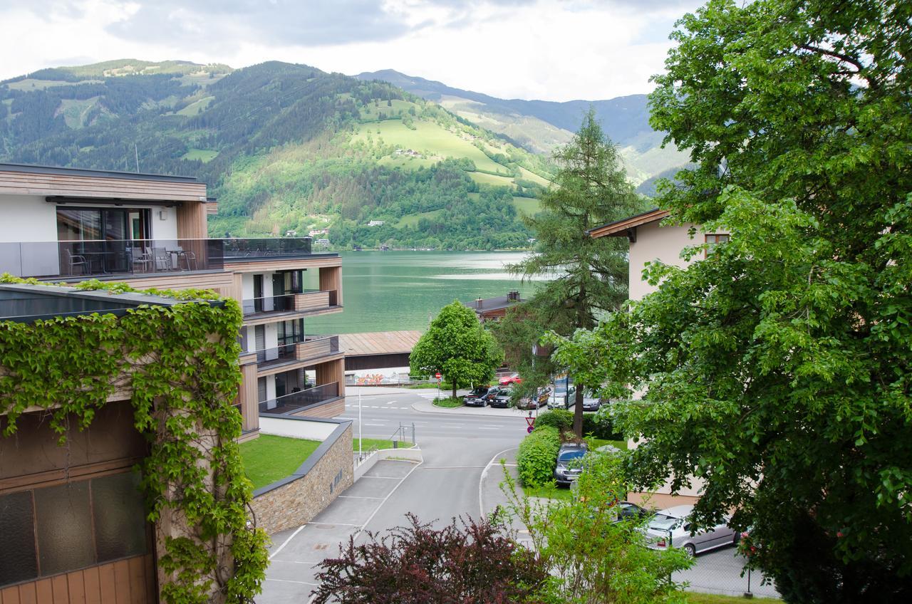 Apartment House Near The Lake